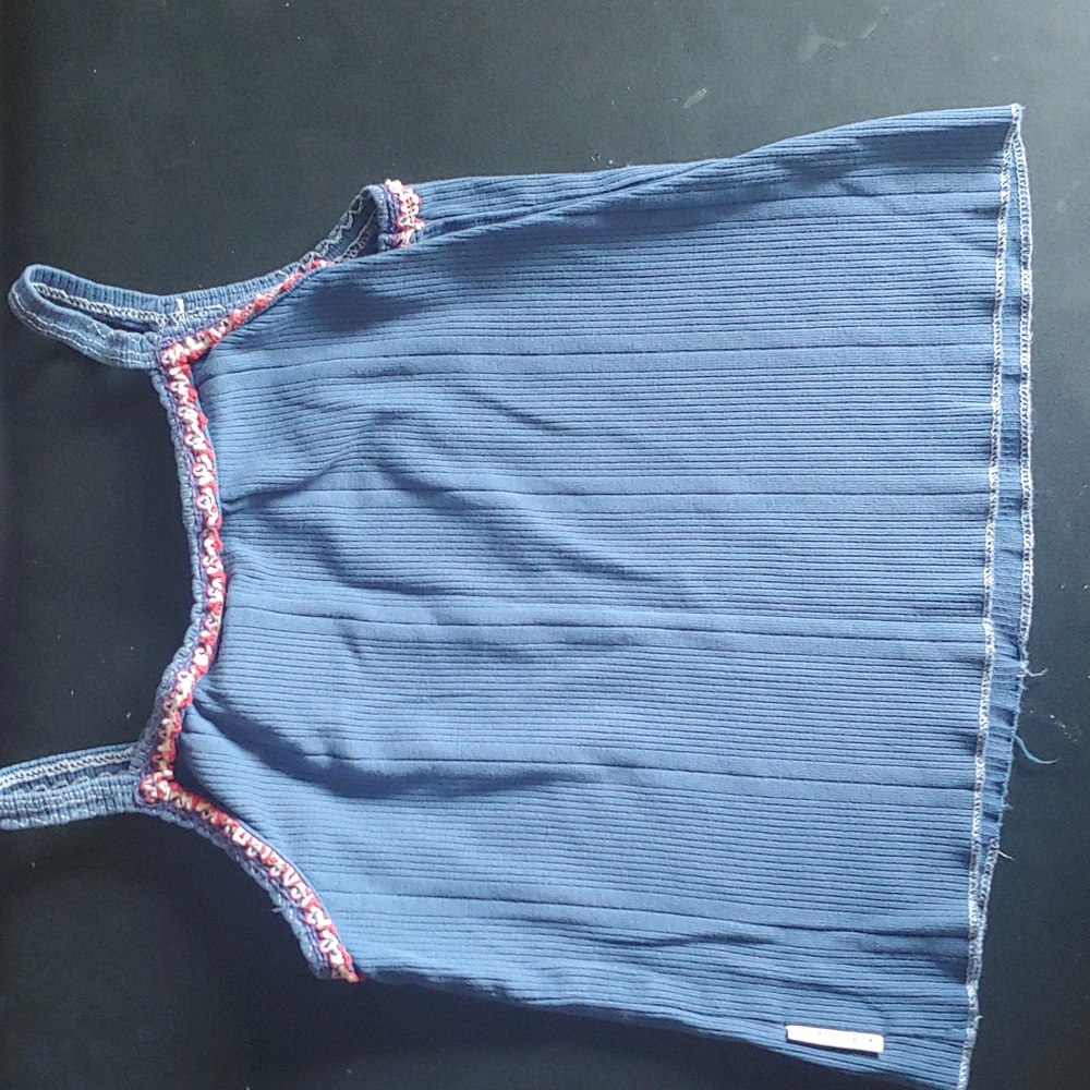 Tank Top - Picture 3 of 4